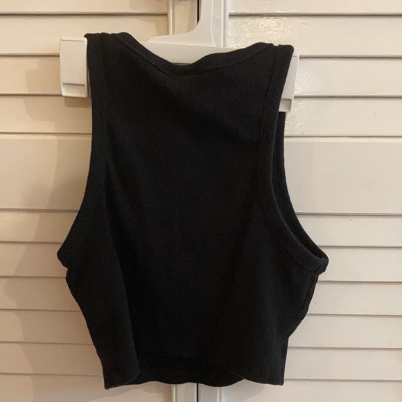 Cropped tank top - Picture 2 of 2